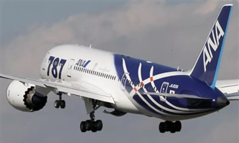 Boeing dijo que sus ventas trimestrales subieron 4% a 17,700 mdd. (Foto: AP)