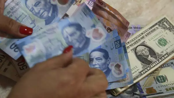Las remesas al país crecieron a tasa anual durante abril pero tuvieron un retroceso en tasa mensual.
