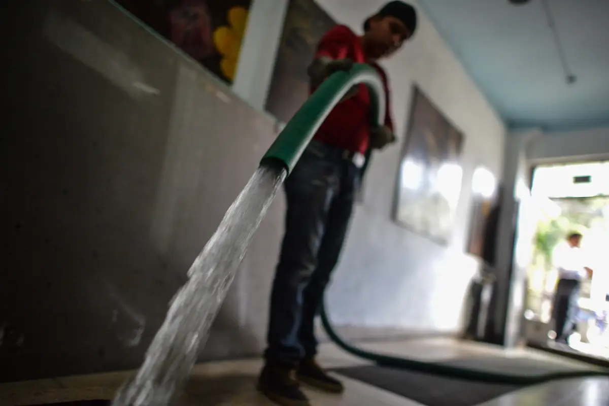 Agua