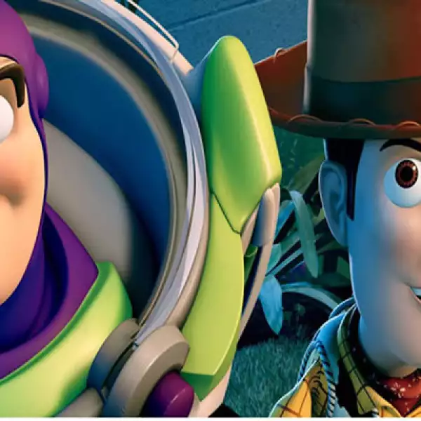 A 30 años de la muerte de Disney, la empresa lanzó la 1ª película animada por computadora, llamada Toy Story y en la que participaron 110 animadores.