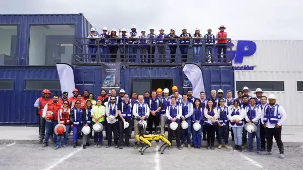 GRUPO GP 5 equipo.JPG