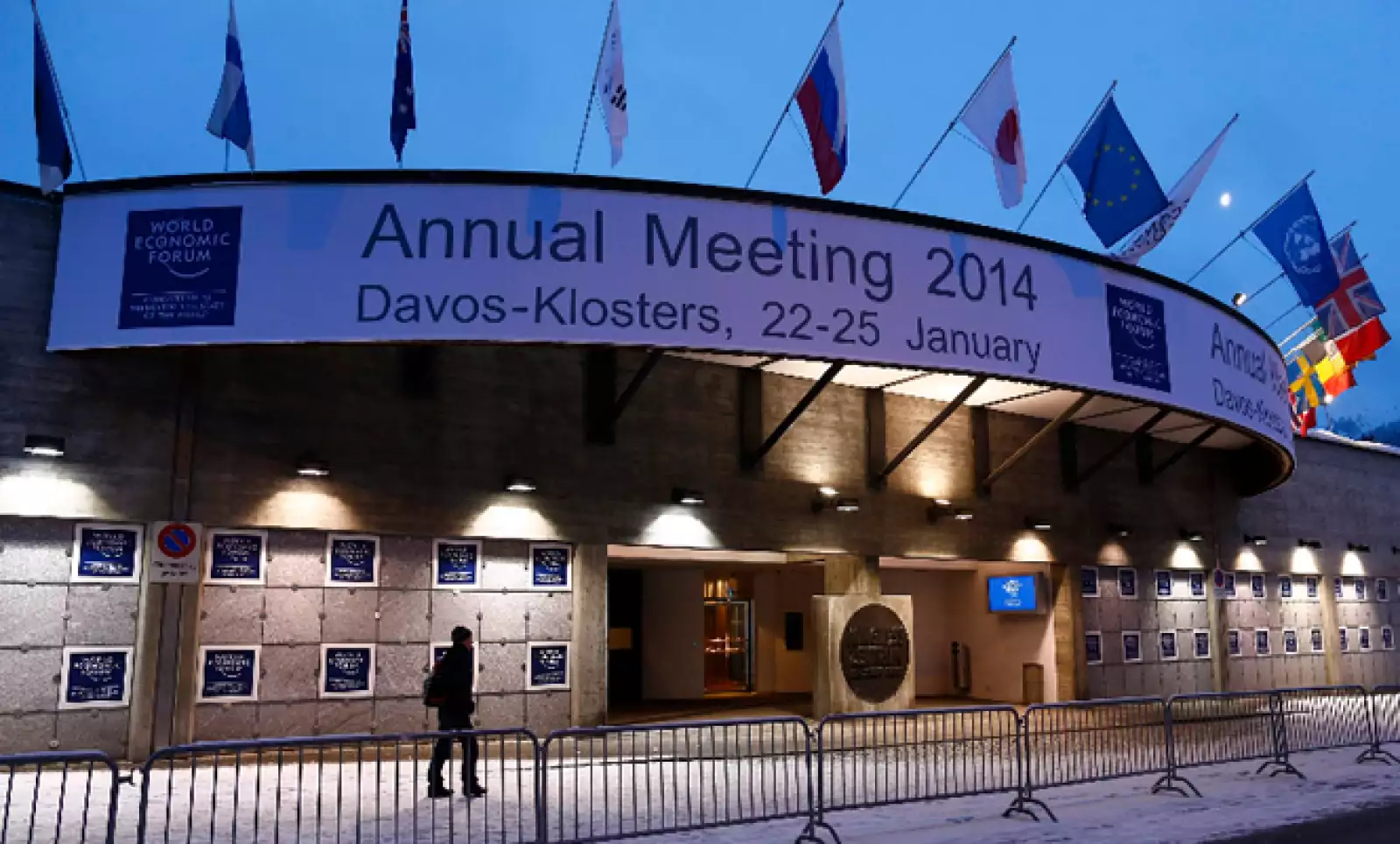 La gala previo al WEF reunió a líderes políticos, empresarios y celebridades en Davos, Suiza.