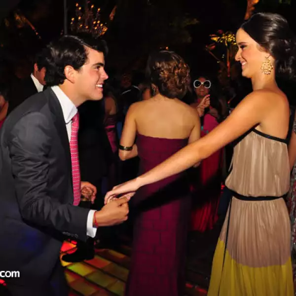 Pablo López,Lorenza Aceves