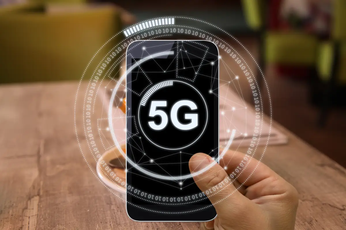 Telcel y AT&T inician el desarrollo de 5G en México, con la comercialización de estos servicios con planes de pospago y con pruebas piloto en la Ciudad de México, respectivamente.