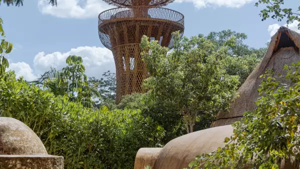 Mirador de madera en Destino mio