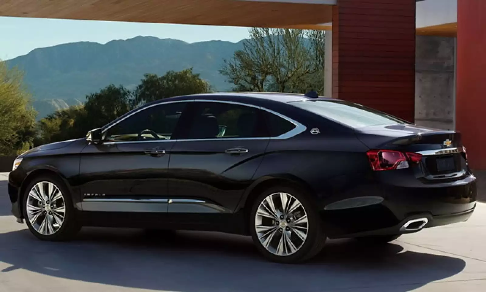 El Impala 2014 ofrece tres motorizaciones, todas de inyección directa y acopladas a una transmisión automática de seis cambios.