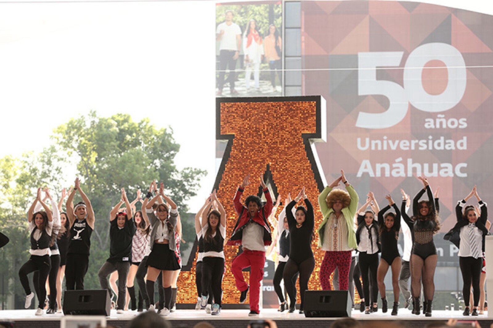 Clausura del 50 aniversario de la Universidad Anáhuac