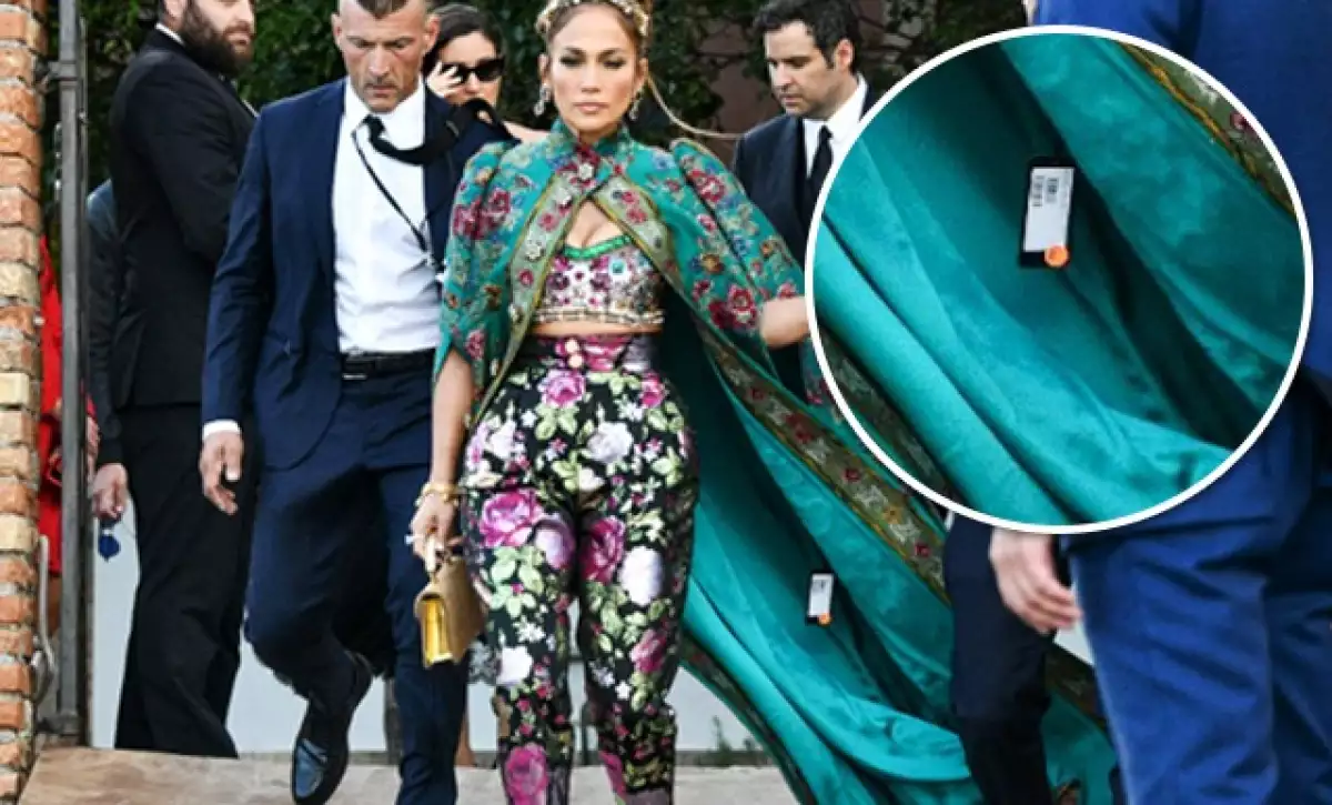 Jennifer Lopez.