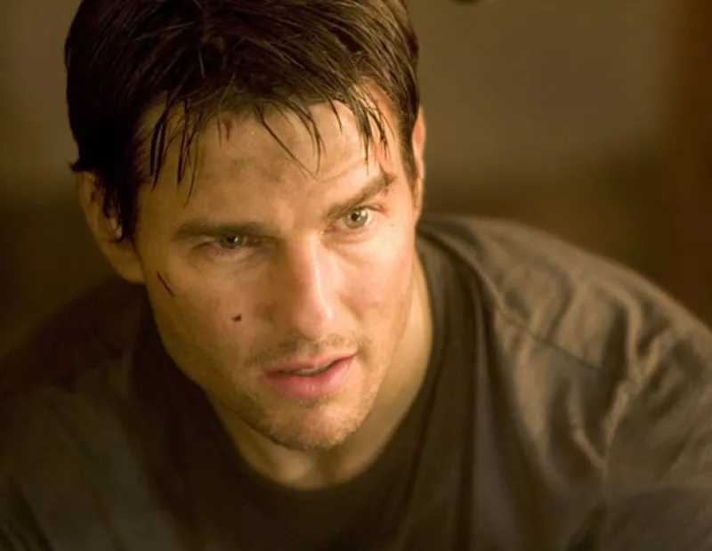 Te decimos en cuánto está valuada la fortuna de estos magnates del cine y cuál fue la película que más billetes metió en sus carteras.