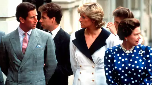 Charles Diana And Queen