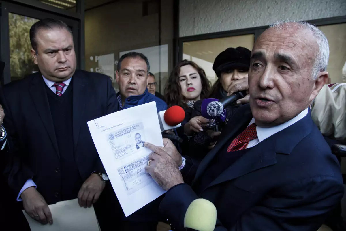Pedro Ferriz en el INE