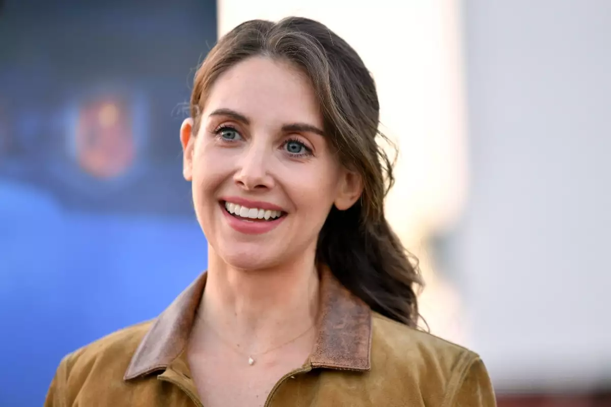 Alison Brie 