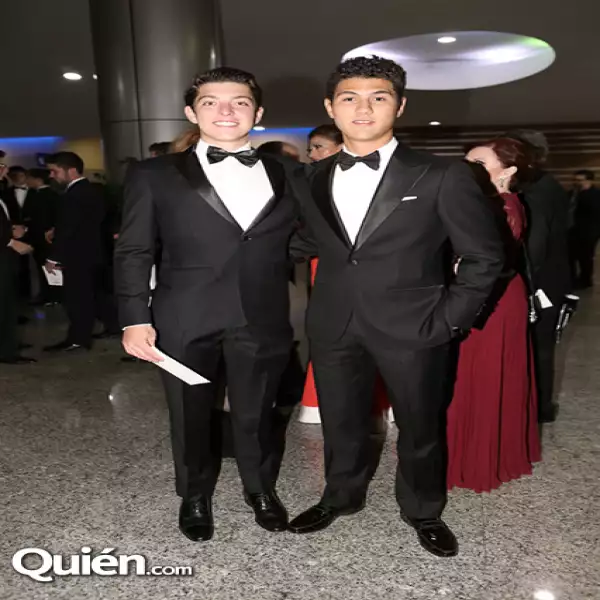 Santiago Pams,Diego Bastón