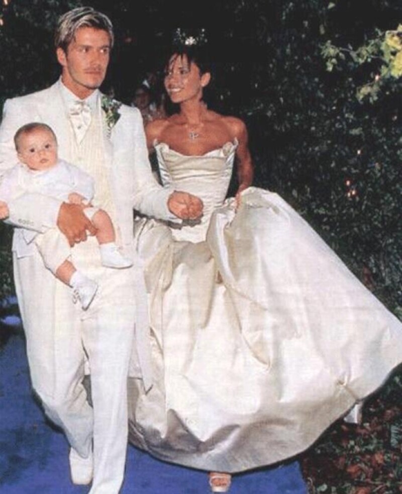 La pareja causó gran revuelo con su boda y su hijo Brooklyn los acompañó ese día especial.