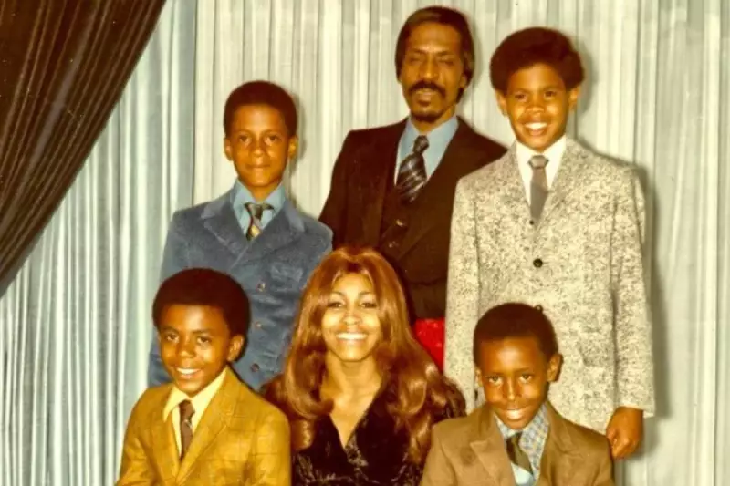 tina-turner-familia.jpg