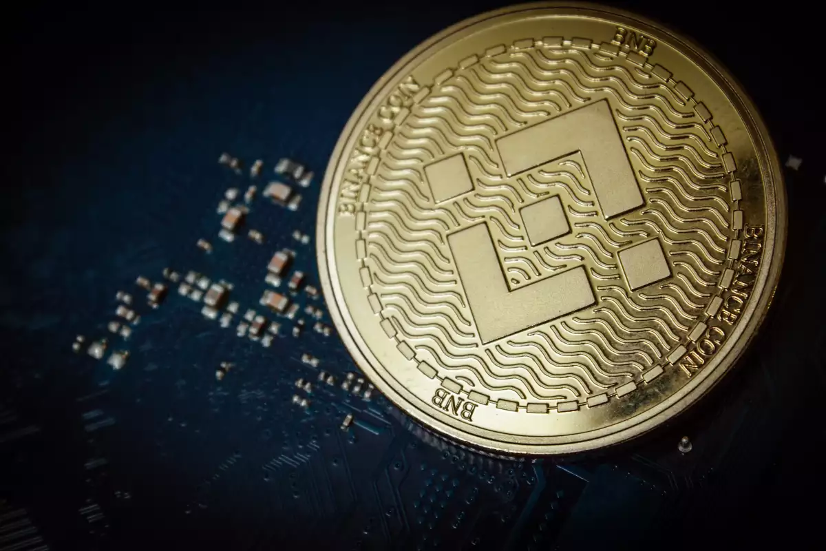 Binance y Bitcoin