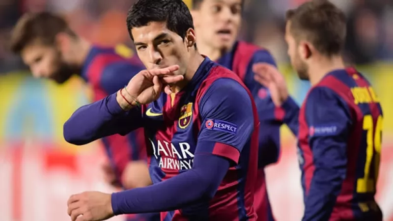 luis suarez primer gol barcelona