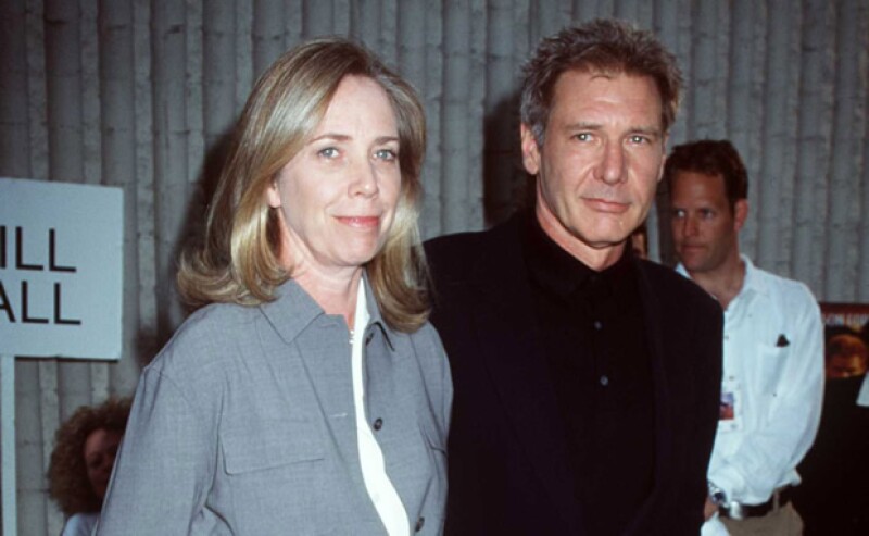 También fue guionista de la exitosa y recordada película de “E.T., el extraterrestre” y Steven Spielberg ya mandó un mensaje por su muerte.