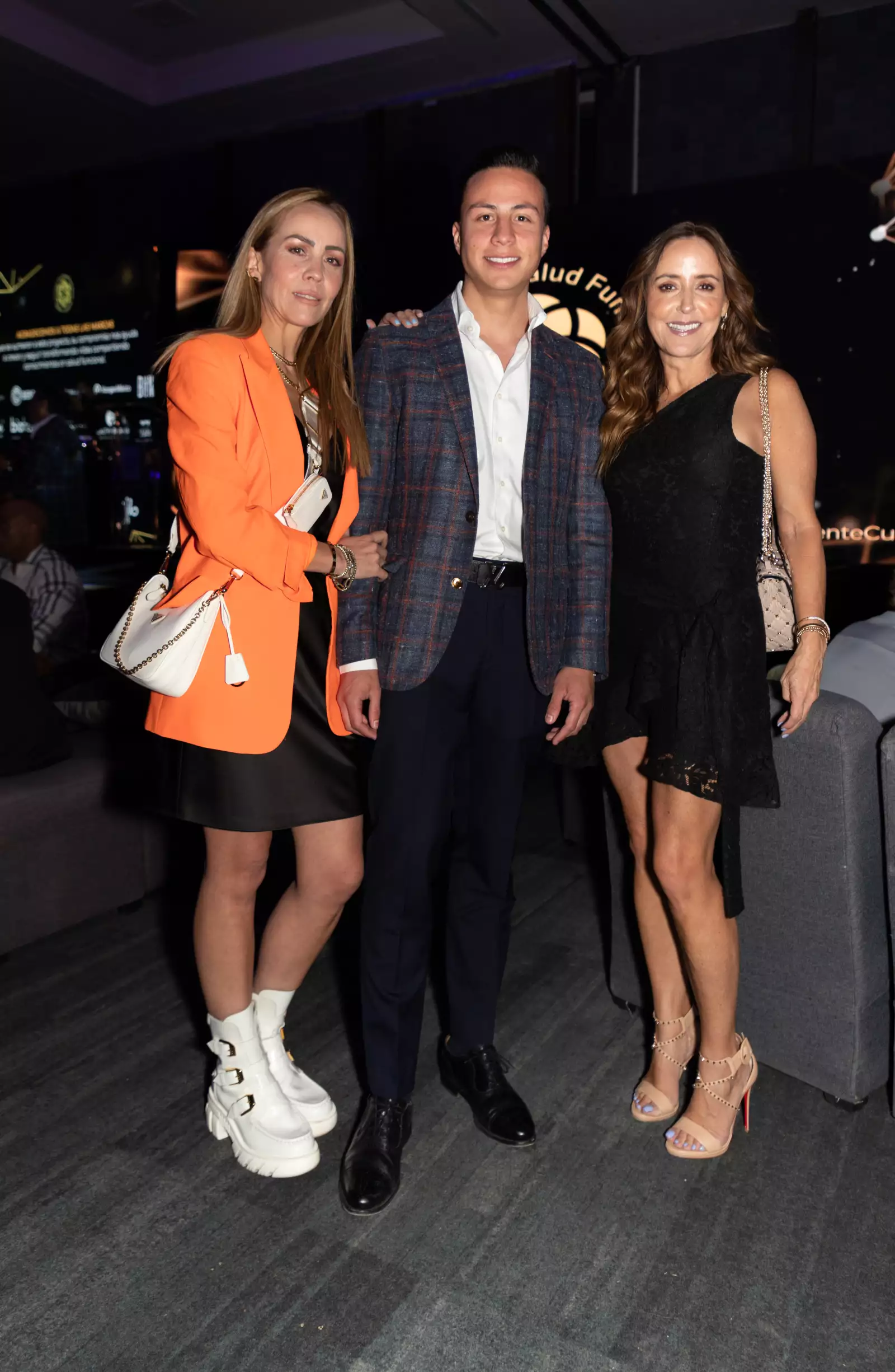 Deborah Pérez, Marlon Martínez y Fernanda Doring.jpg