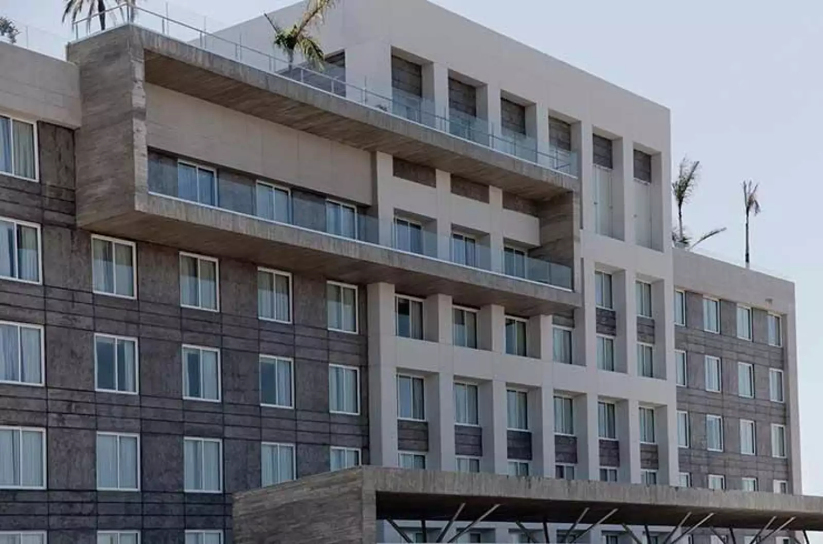 Fiesta Inn - JRA Arquitectos