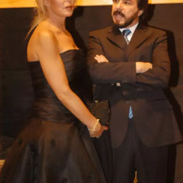 Nancy Wertman, Enrique Ochoa