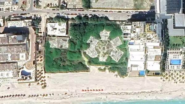 Habitantes de Cancún se manifiestan en contra de vender terrenos de Playa Marlín