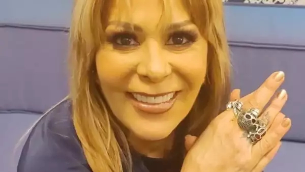 alejandra-guzman.jpeg