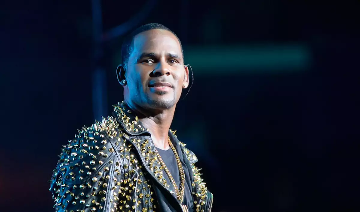 r-kelly-delitos-sexuales