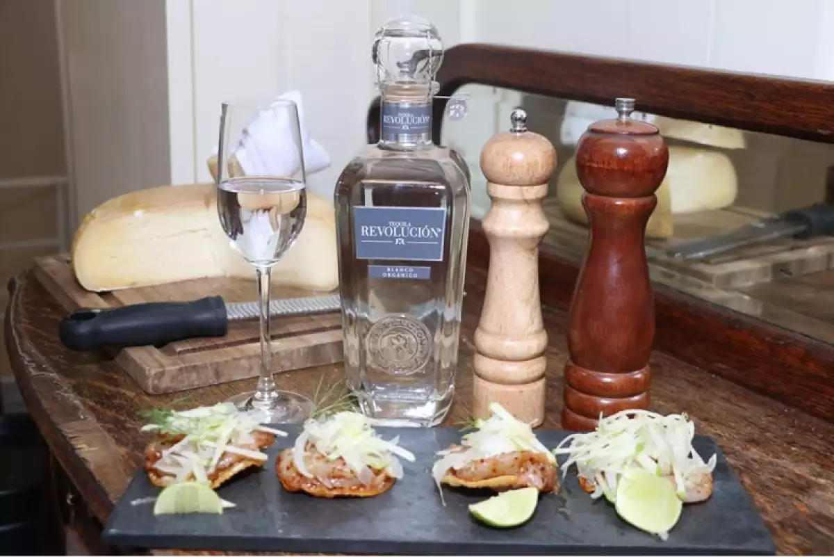 Tequila Revolución