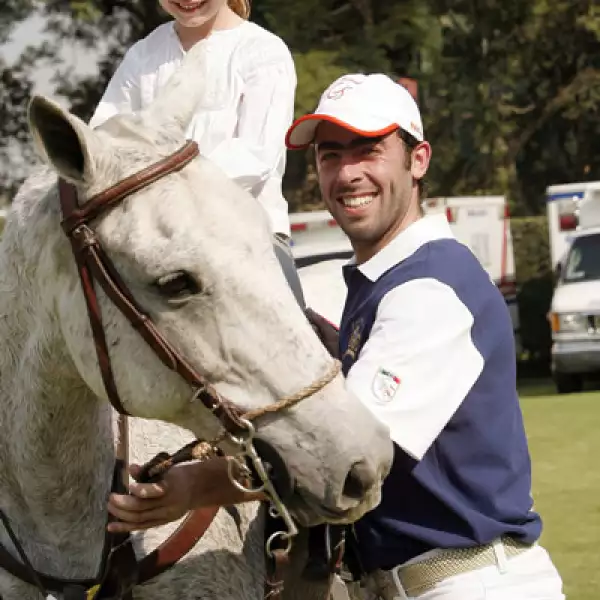 Isabela Basaguren,Luis Miguel Basaguren