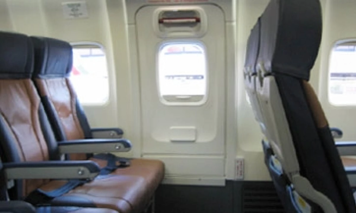avion-puerta
