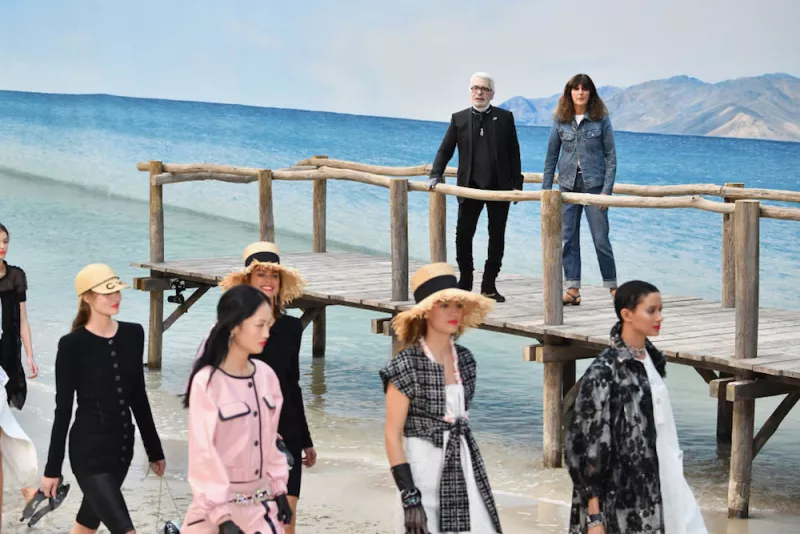 Chanel : Runway - Paris Fashion Week Womenswear Spring/Summer 2019