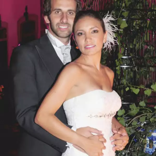 Nisha Barragán,Manfredi Caleco