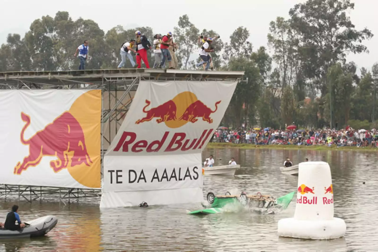 Flugtag Red Bull.