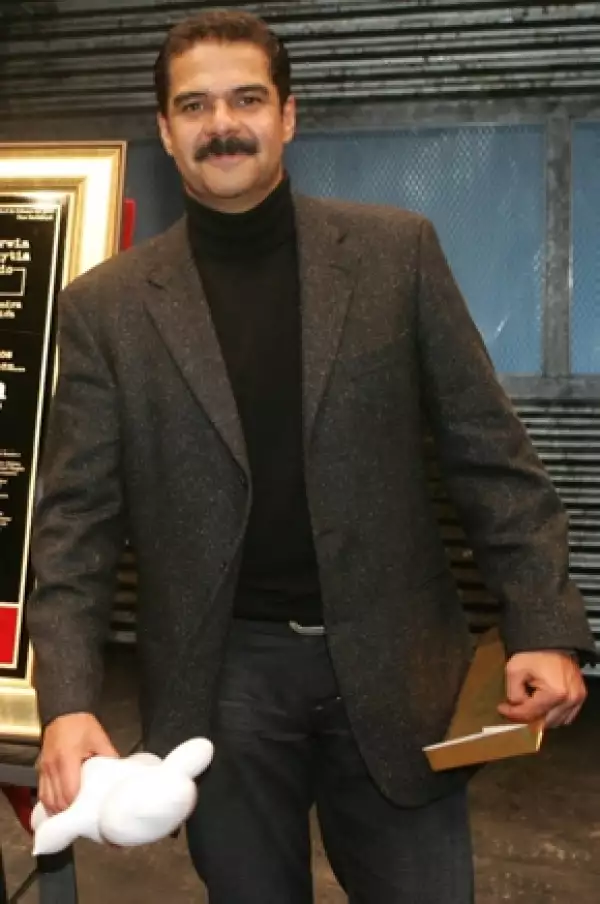 Javier Alatorre considera que el ser un líder de opinión representa una gran responsabilidad con el público.