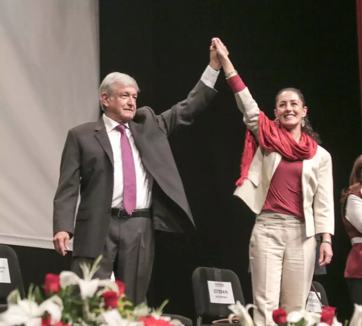 AMLO-SHEINBAUM.jpg