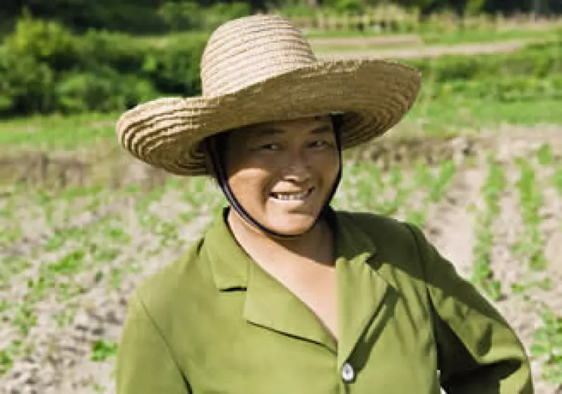 Para generar impacto social con tu empresa involucra a la comunidad en tu proceso de negocio. (Foto: Photos To GO )