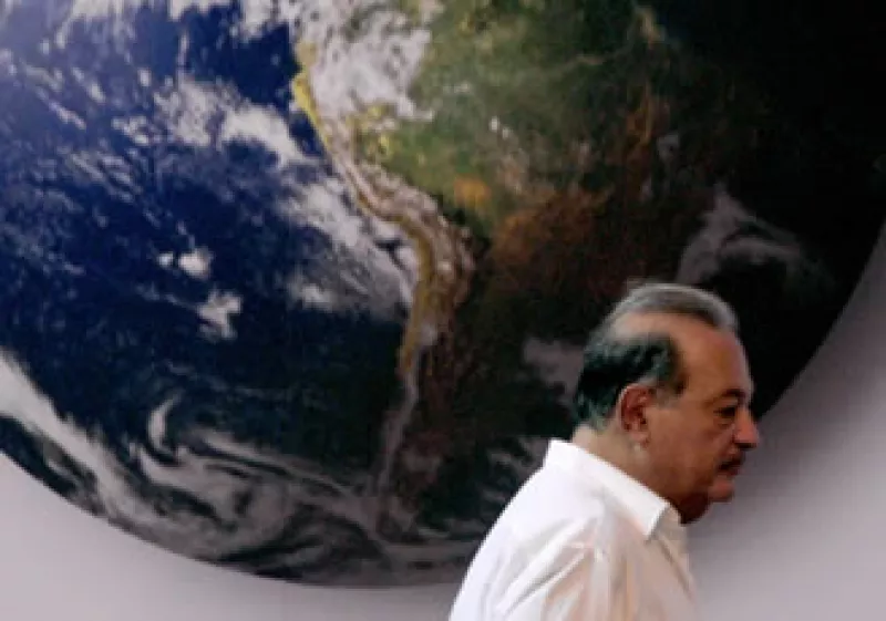 Carlos Slim expresó que sabe que en Colombia ha habido mucha inversión. (Foto: AP)