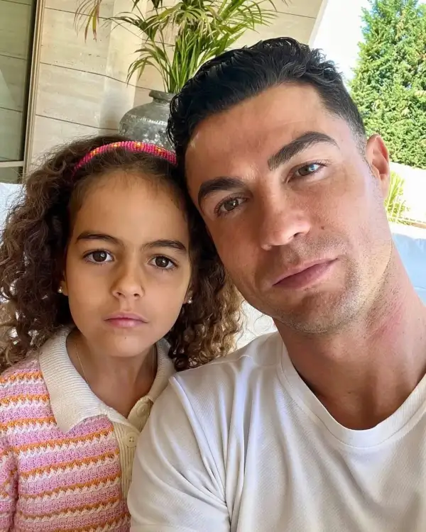 alana-martina-hija-de-cristiano-ronaldo.jpeg