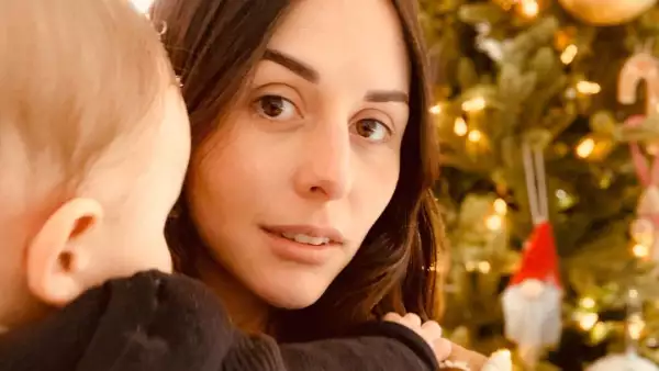 Zuria Vega y su hijo Luka