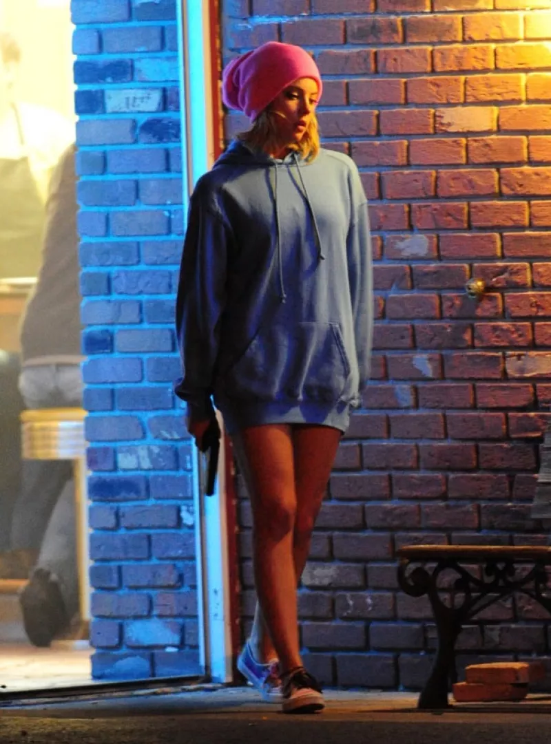 La ex chica Disney dio vida a una ladrona muy sensual durante las grabaciones de "Spring Breakers".