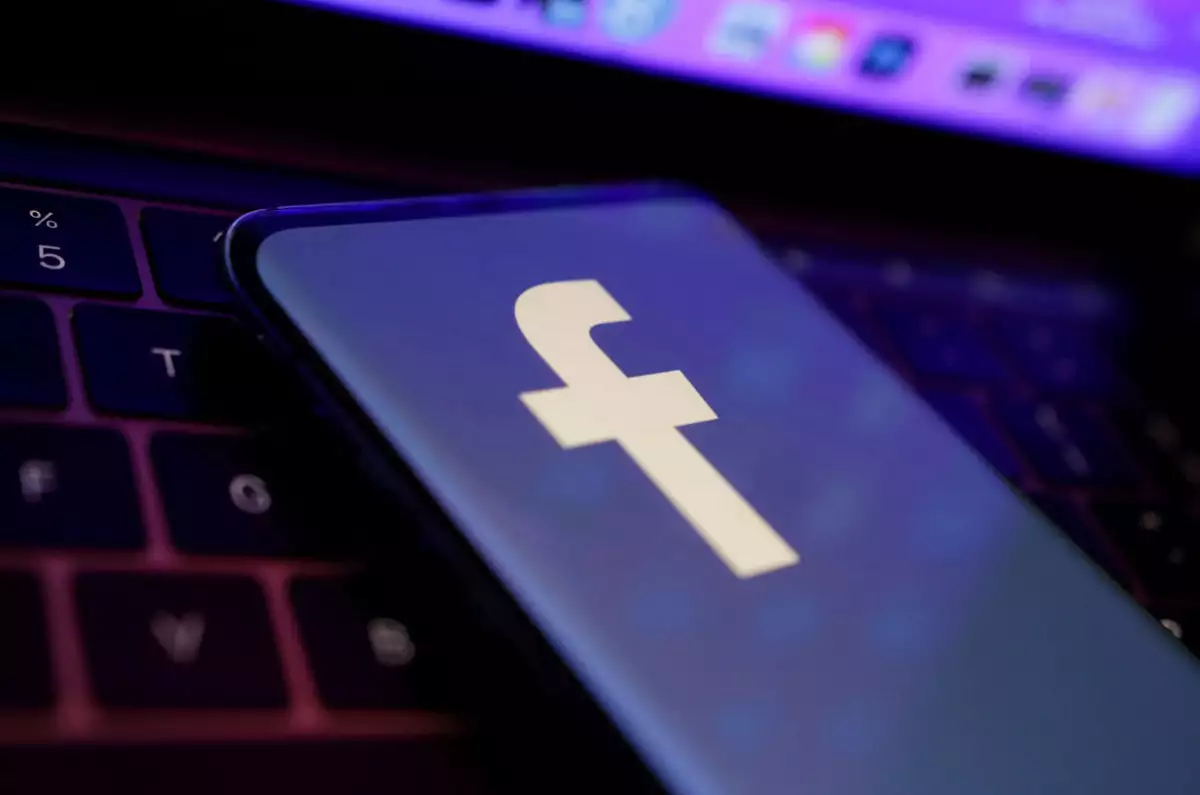 facebook y acciones