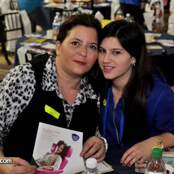 Claudia Zablah de Pérez y Paola Pérez Zablah