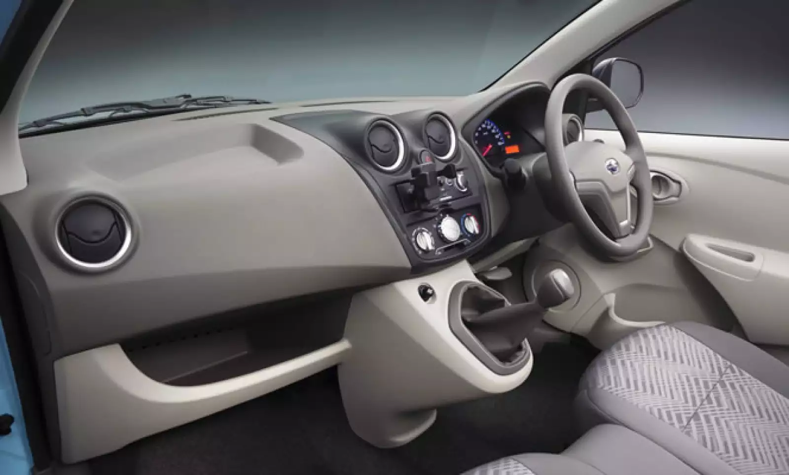 El auto 6,680 dólares en India, tendrá un motor de 1.2 litros y transmisión de cinco velocidades.