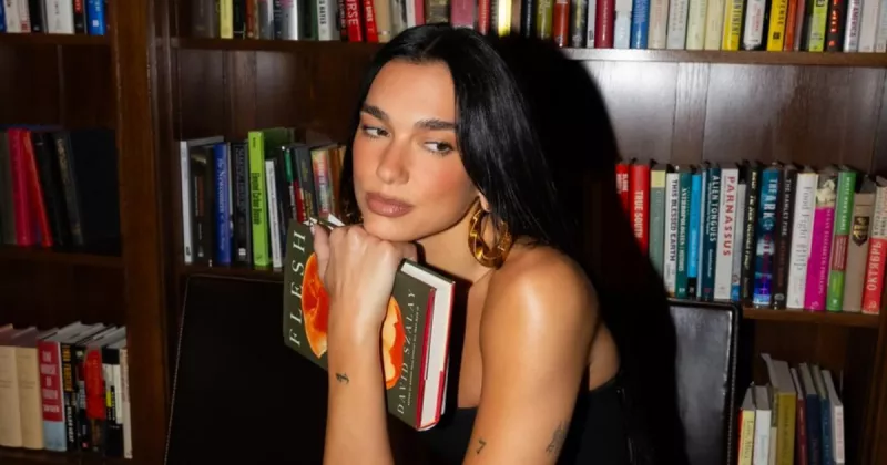 Dua Lipa 