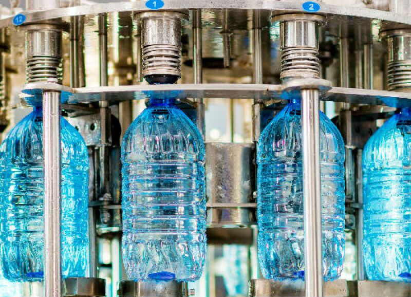 agua embotellada 1