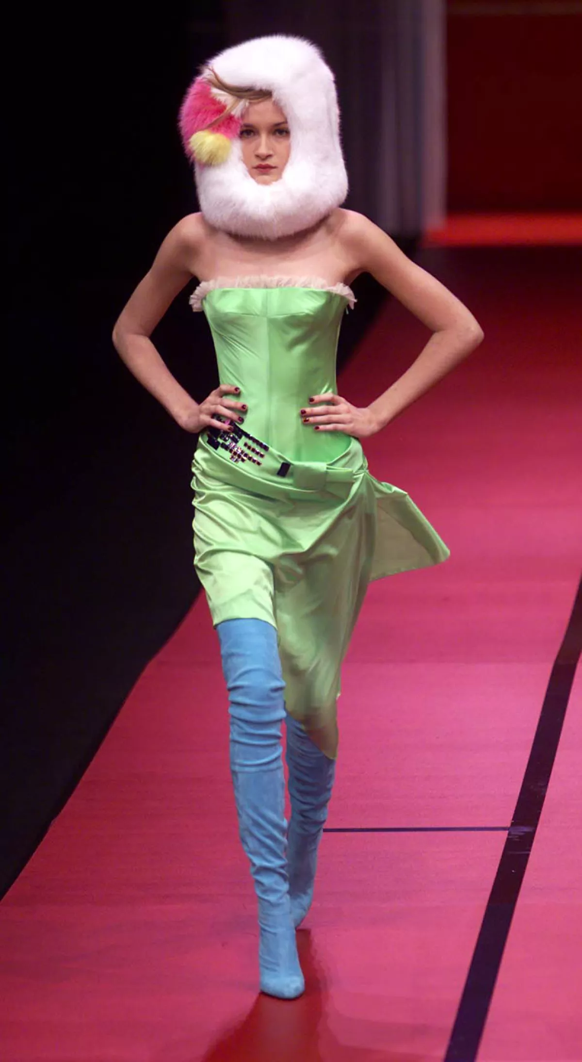 Christian Lacroix Collection Autumn/winter 2001/2 Paris Fashion Week.