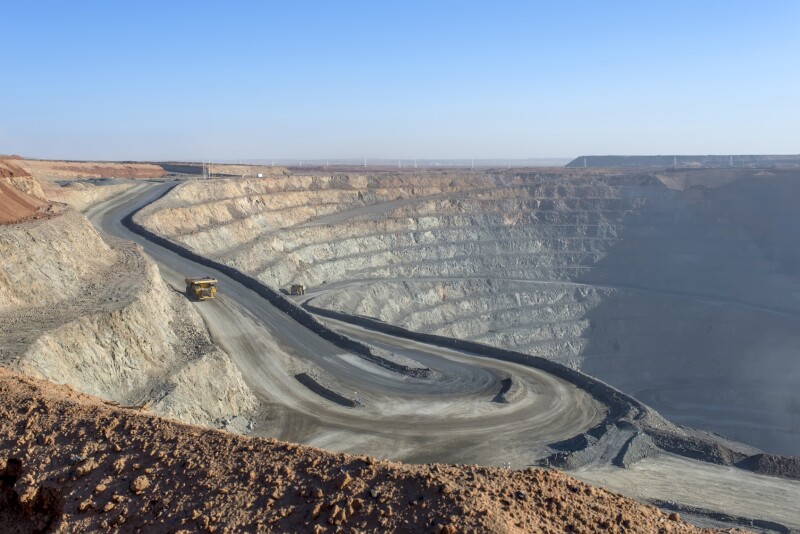 Más cobre