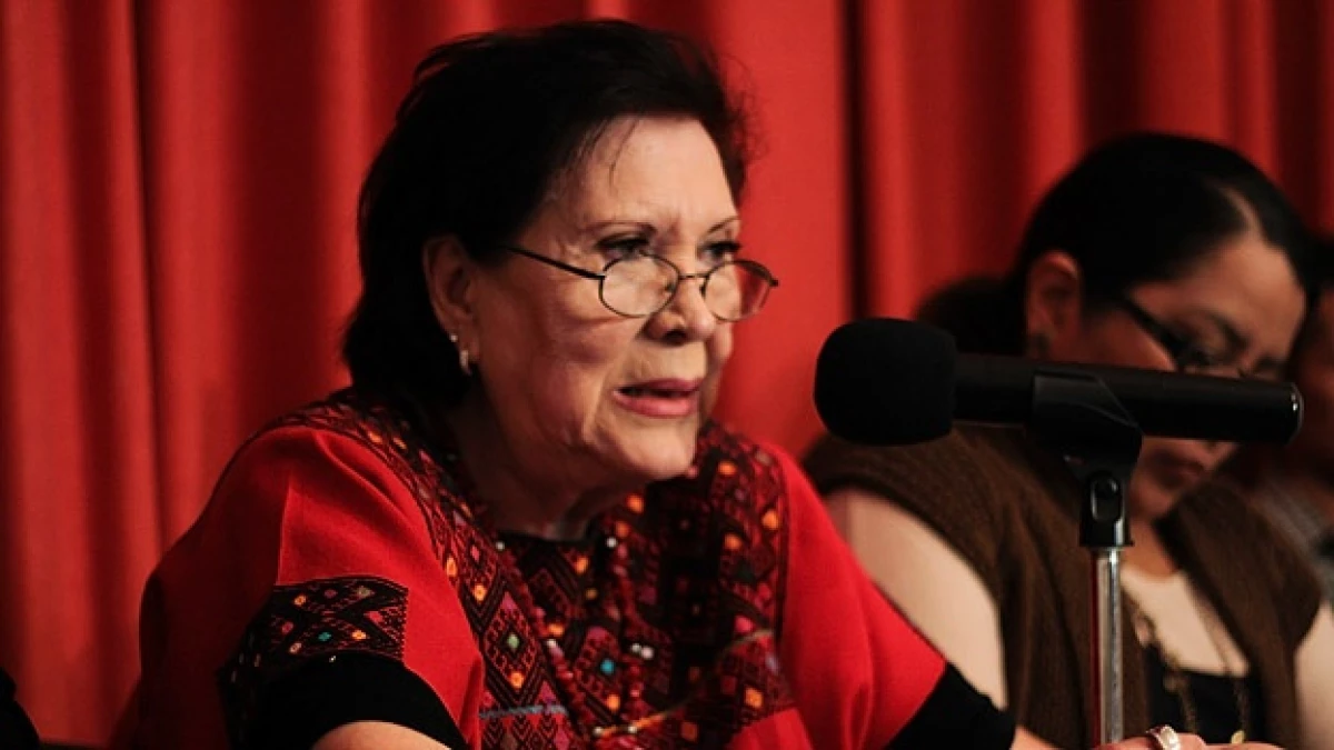 Conferencia de Julio Cardona