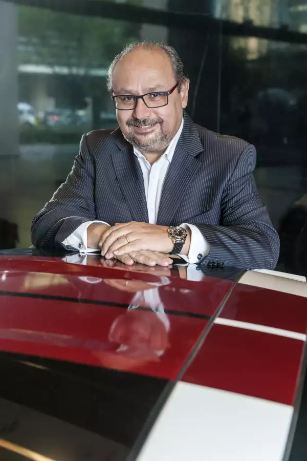Ernesto M. GM
